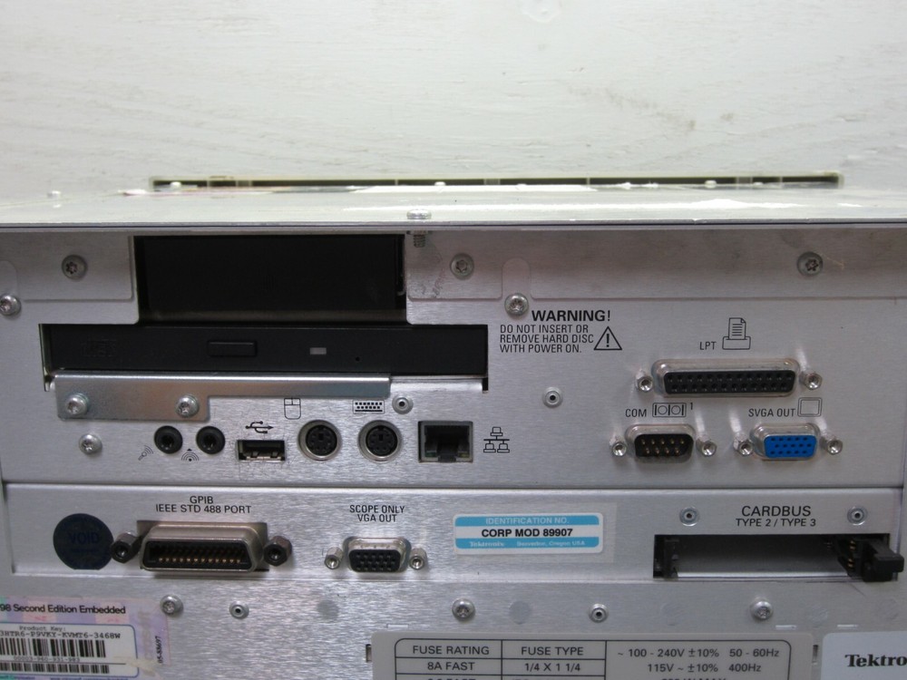 Tektronix CSA 8000B Communications Signal Analyzer