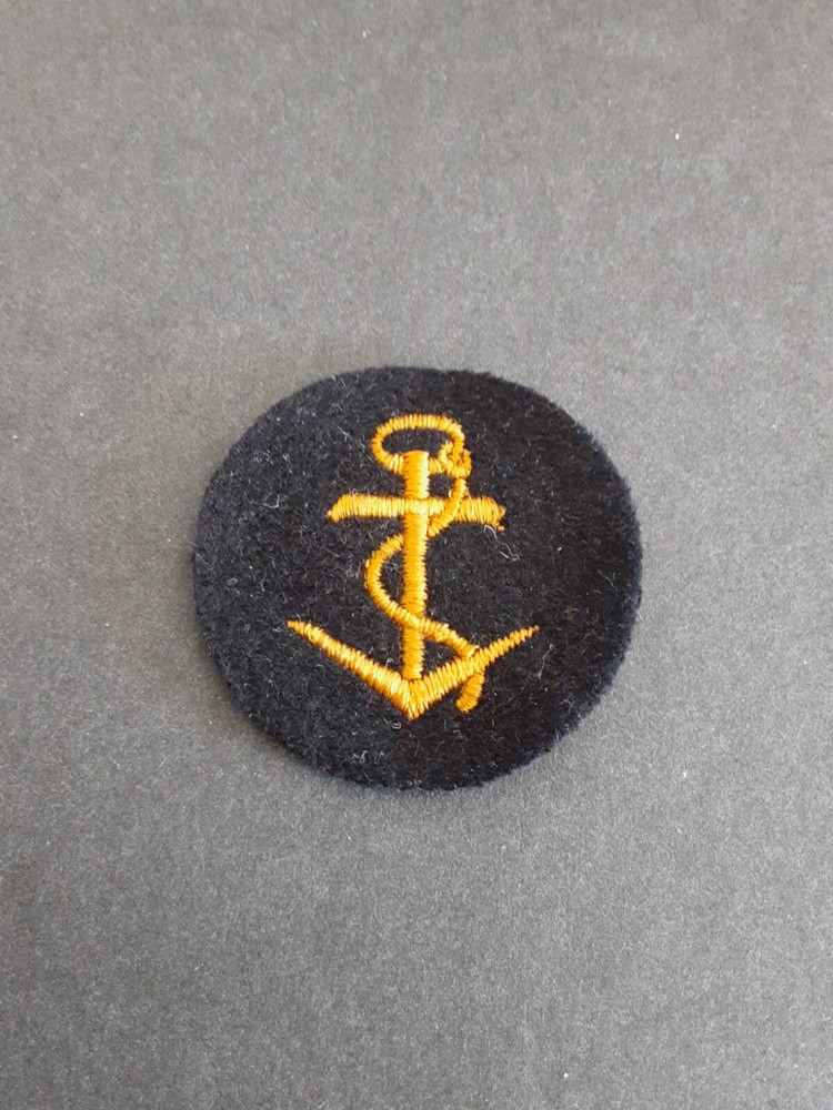 VINTAGE SMALL WW 2 GERMAN NAVY SLEEVE PATCH