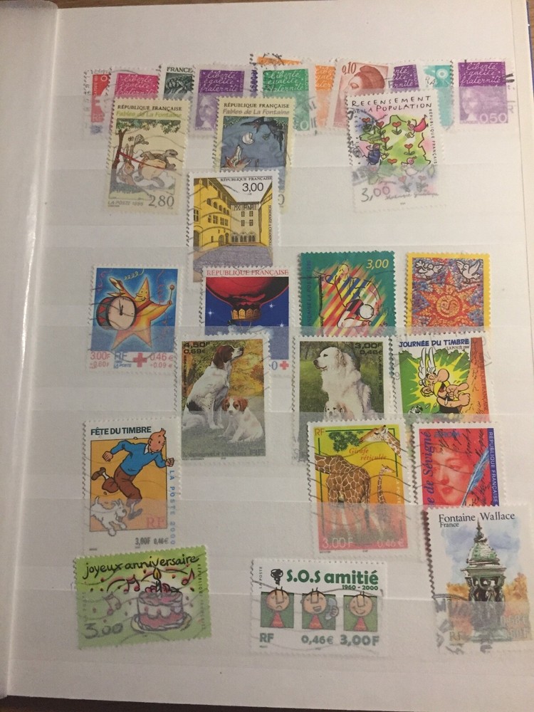 Stamp complete binder of 185 stamps