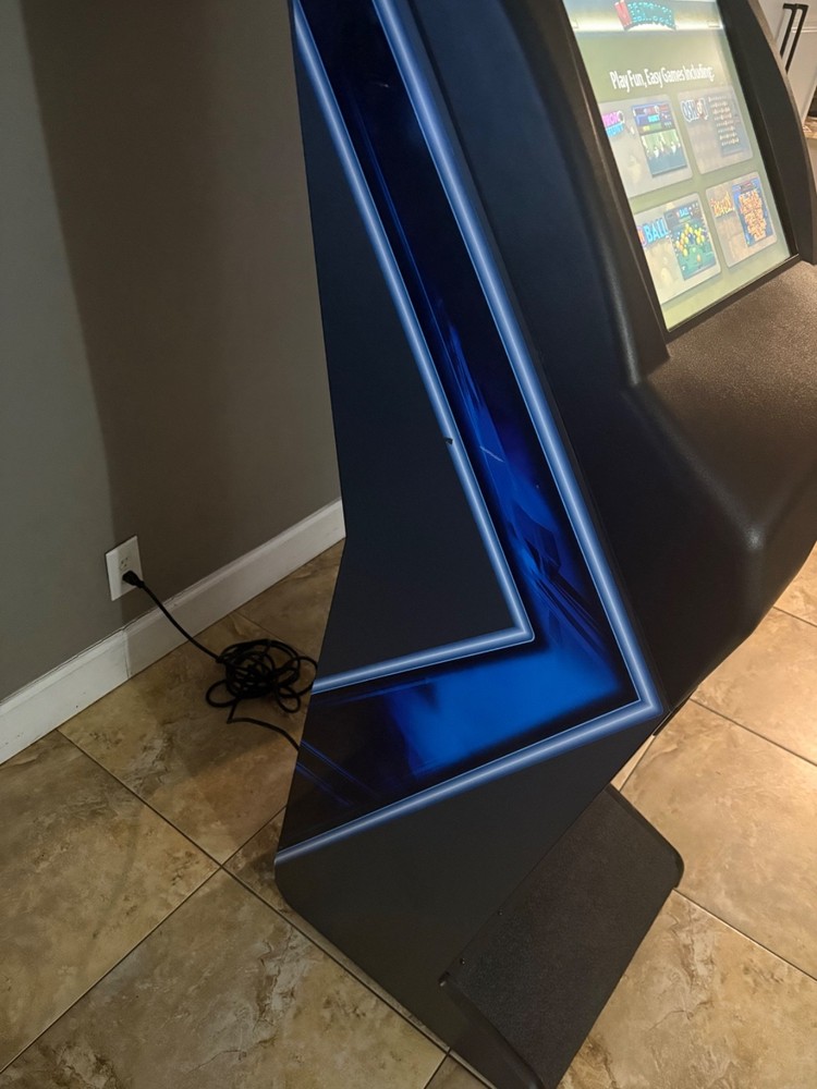 Megatouch Force 2004 Touchscreen Arcade Game Machine – Free Play – Works Great