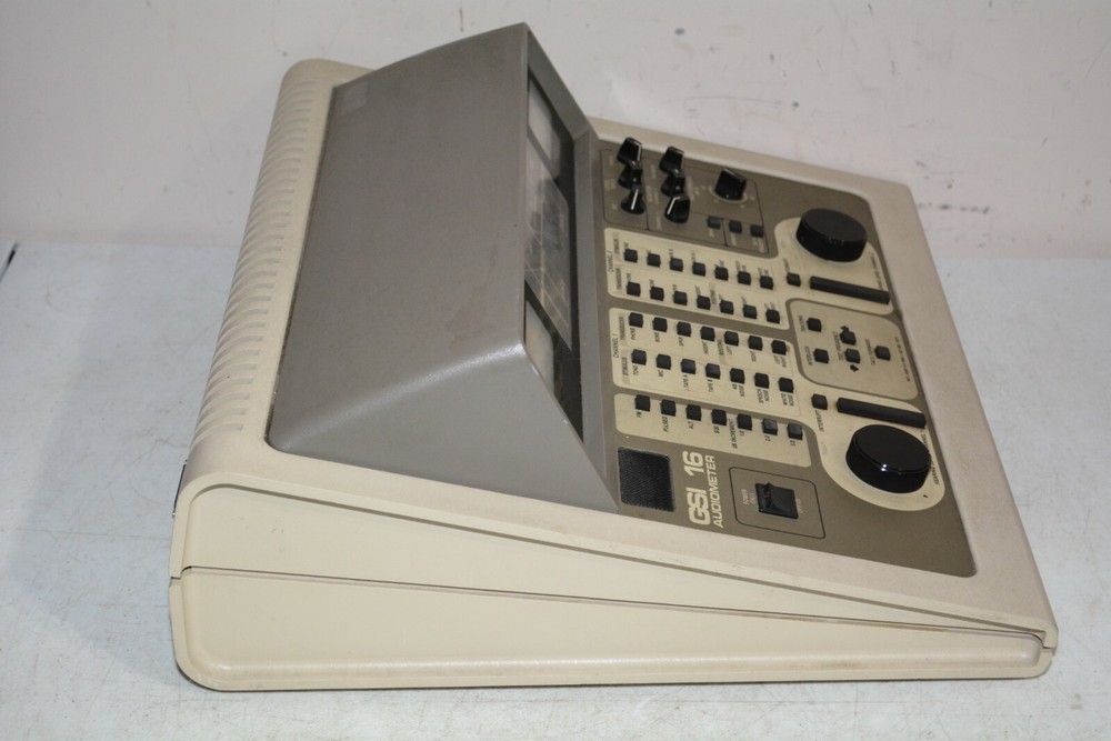 ^ GSI 16 2 Channel Audiometer Model 1716 #D206
