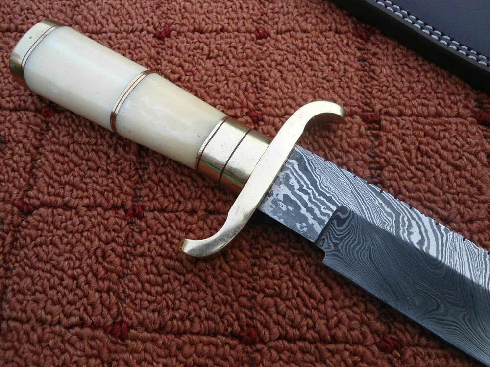 CUSTOM HAND MADE Damascus STEEL Bowie knives- bone handle
