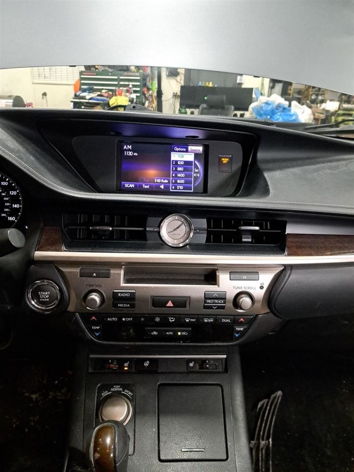 2013 Es350 Display Screen Sku#4391336