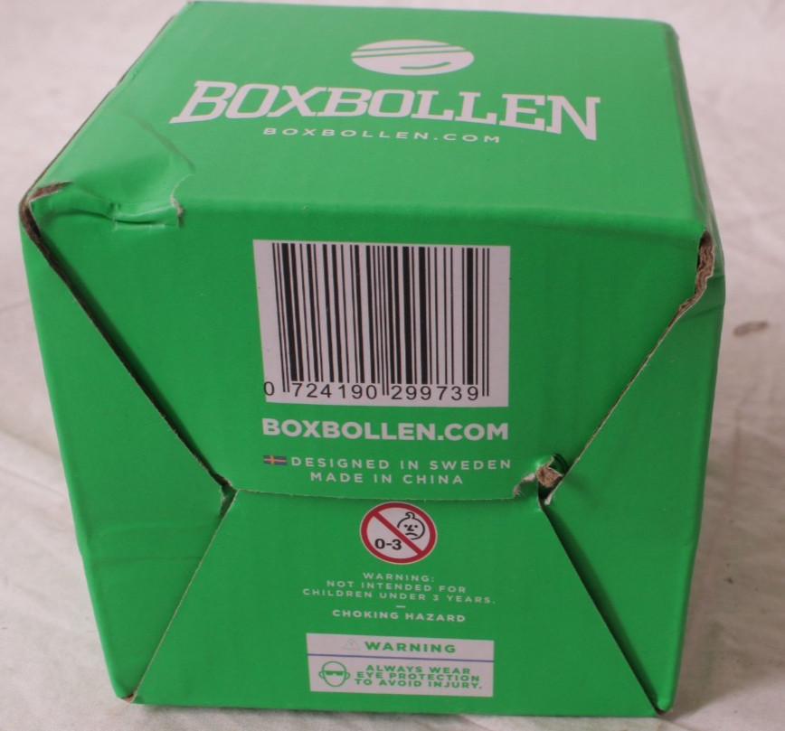 NEW Conor McGregor Limited Edition Boxbollen