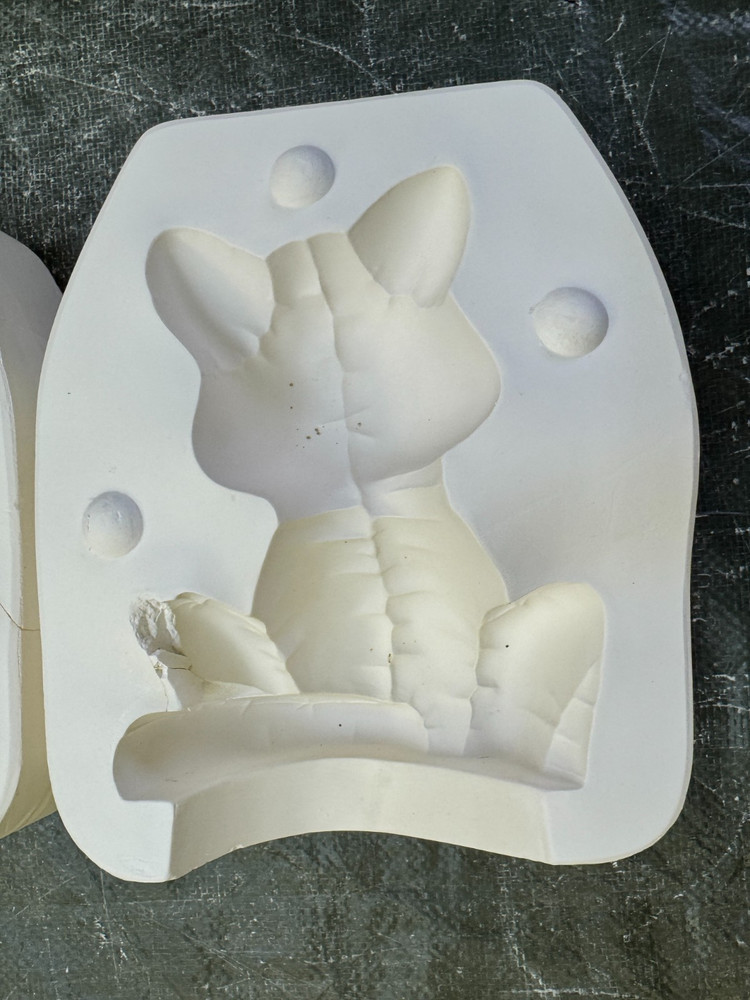 VINTAGE KIMPLE CERAMIC MOLD #912 CAT
