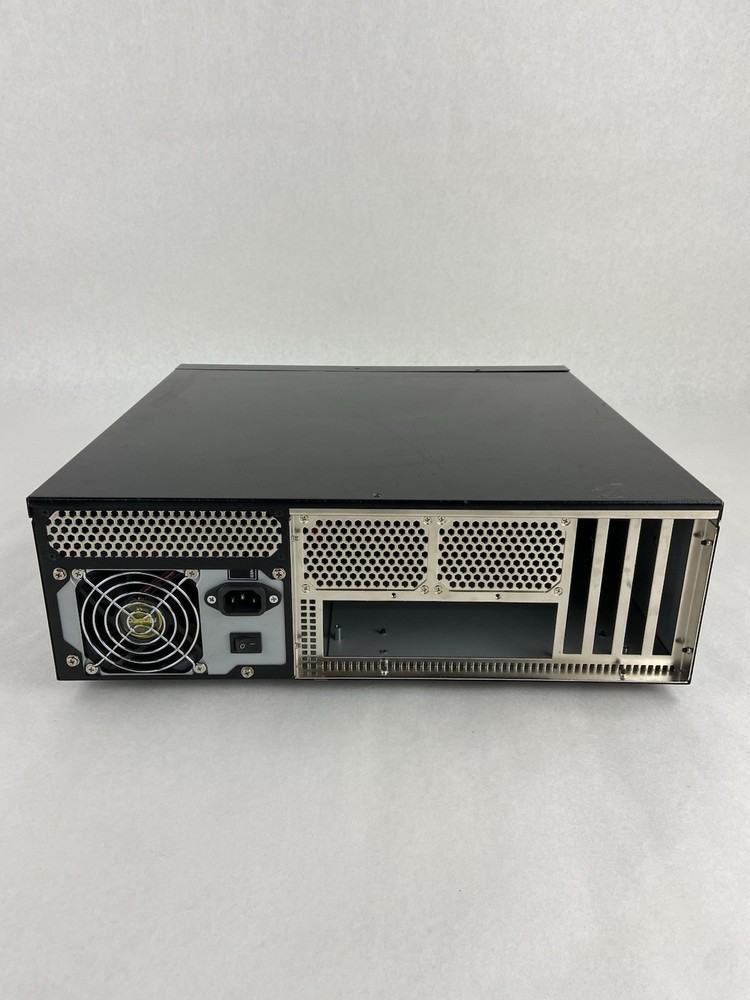 General Technics Silent 3U Rackmount Server Chassis Antec EA-500D 500W PSU