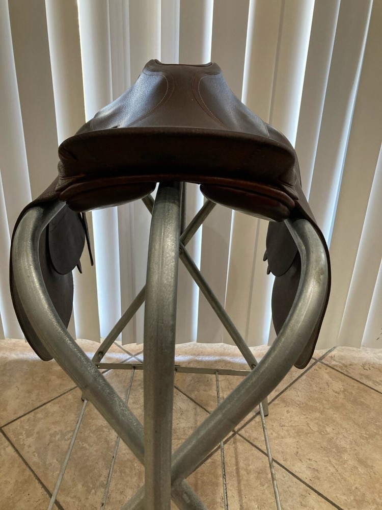 Crump SaddleSeat Saddle 19.5 " Equitation saddle