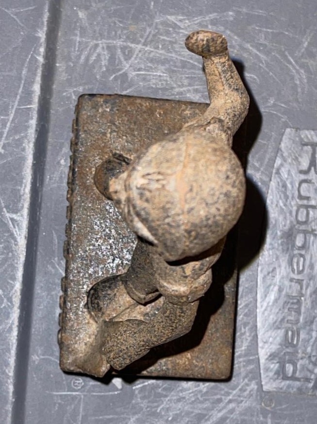 Cast Iron Sandy Midwest Fdry Figure