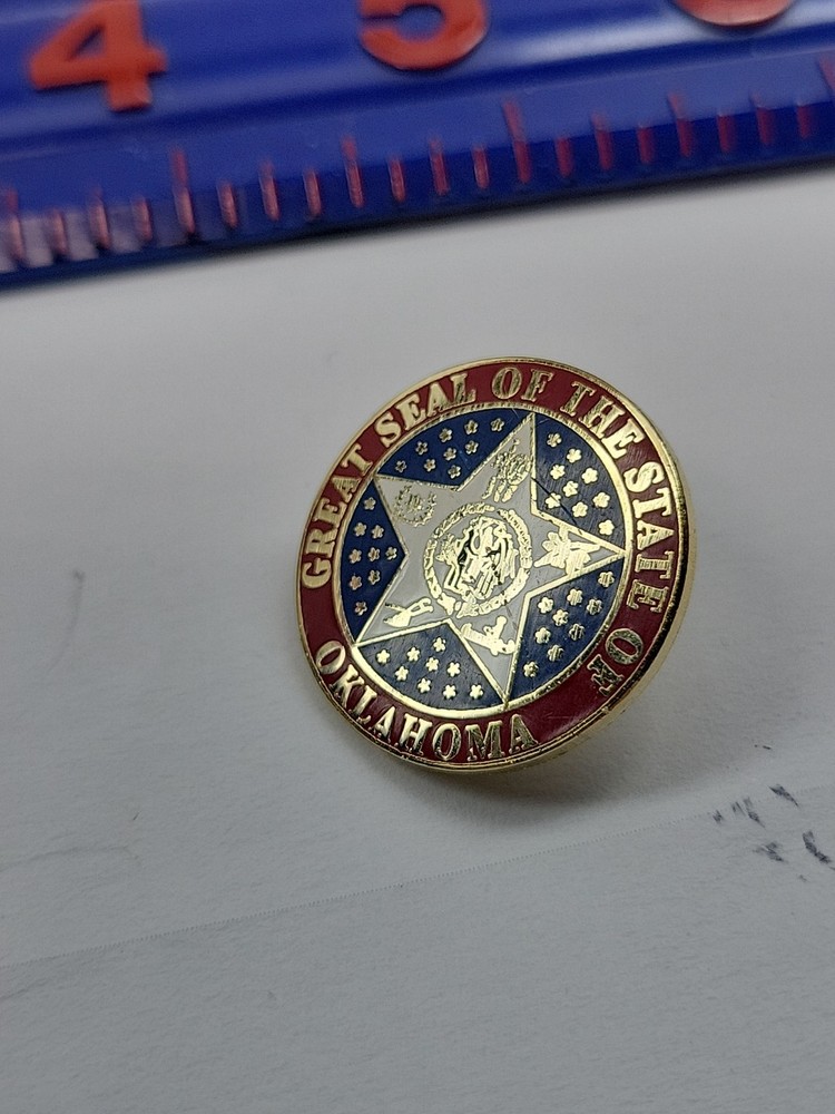 Oklahoma State Seal lapel pin collector pin