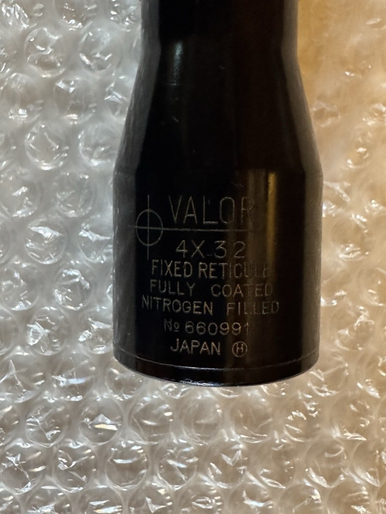 Valor 4x32 Model # 660991