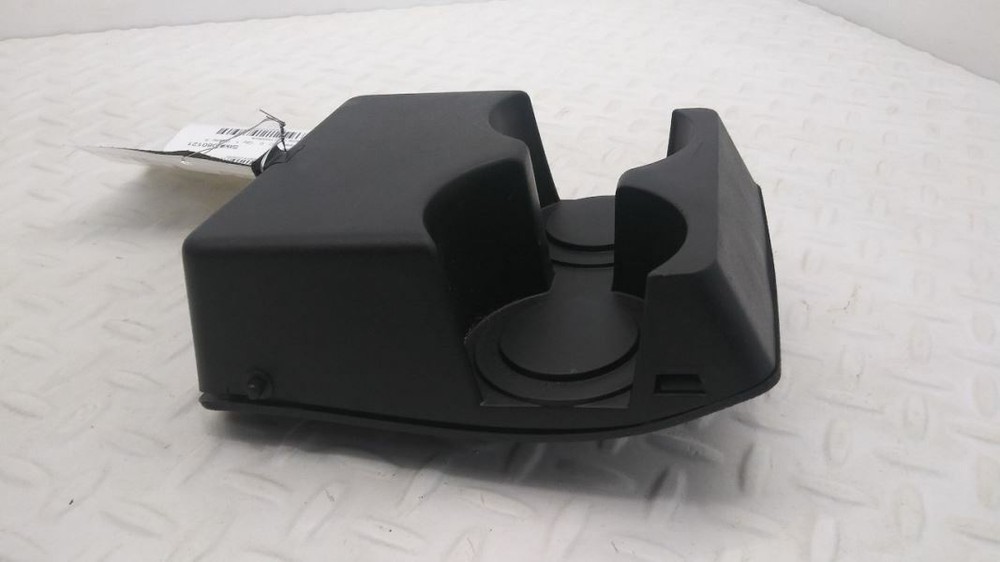 G6 2007 Console Rear Console Cup Holders