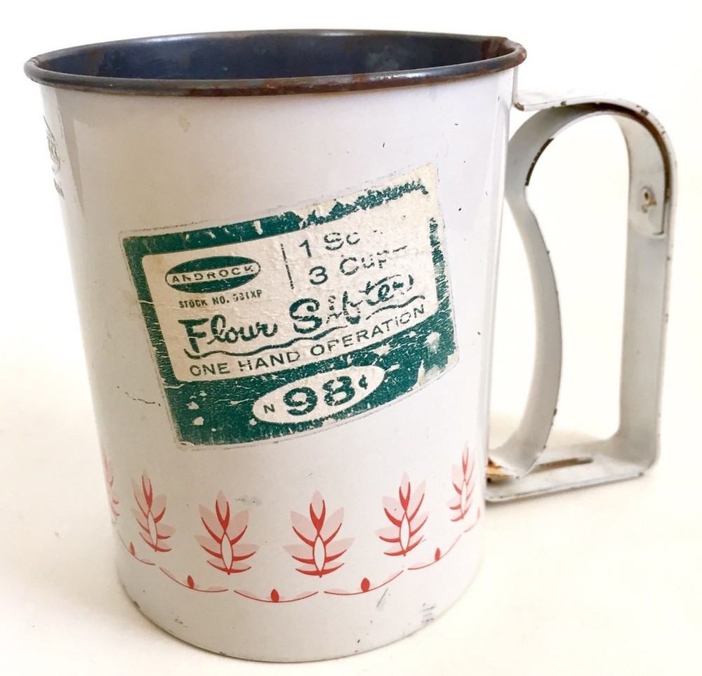 Vtg Androck Flour Sifter 3 Cup White Wheat Litho Rustic Rusty Kitchen Decor