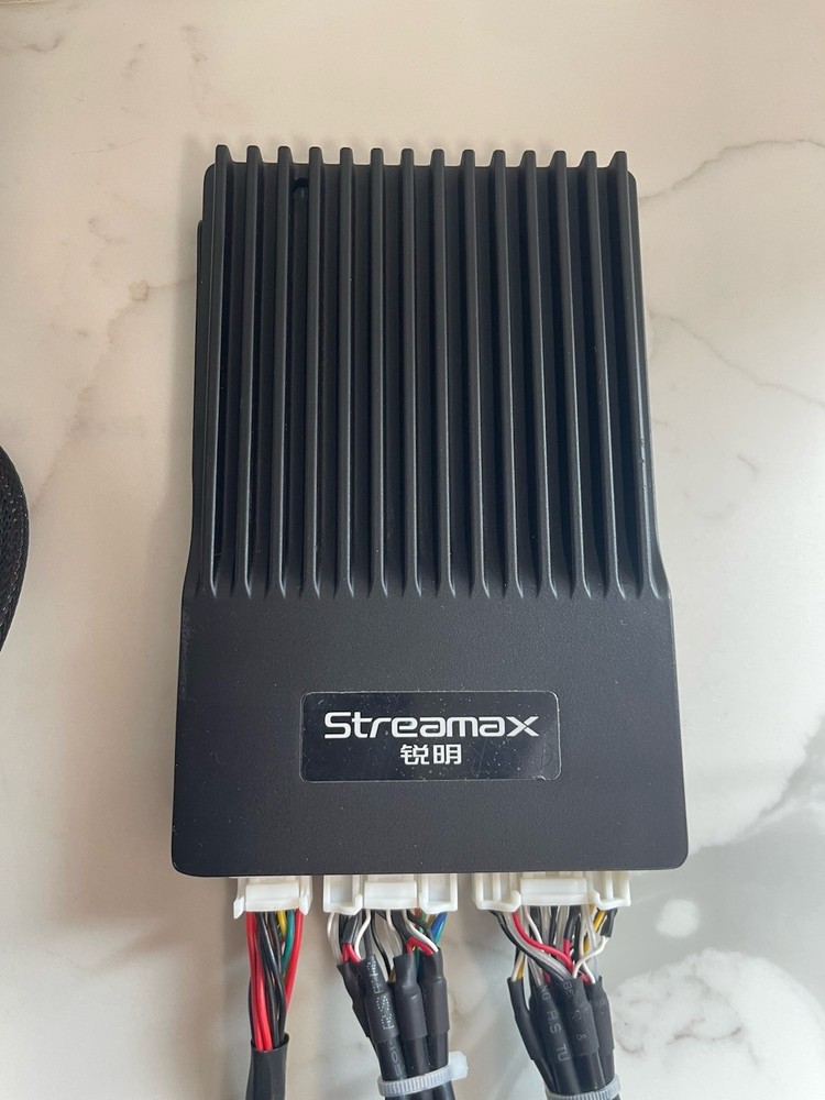STREAMAX PWS2-1.00-000000800-C0001 + Cables