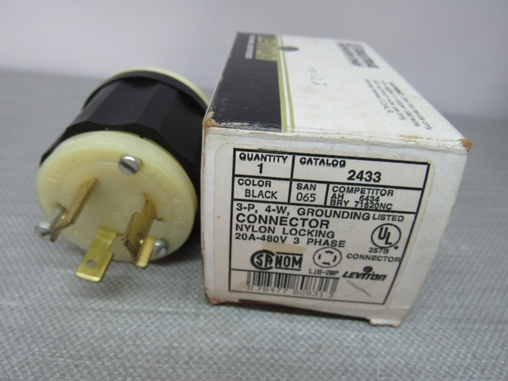 Levitron 2433 Connector Nylon Locking