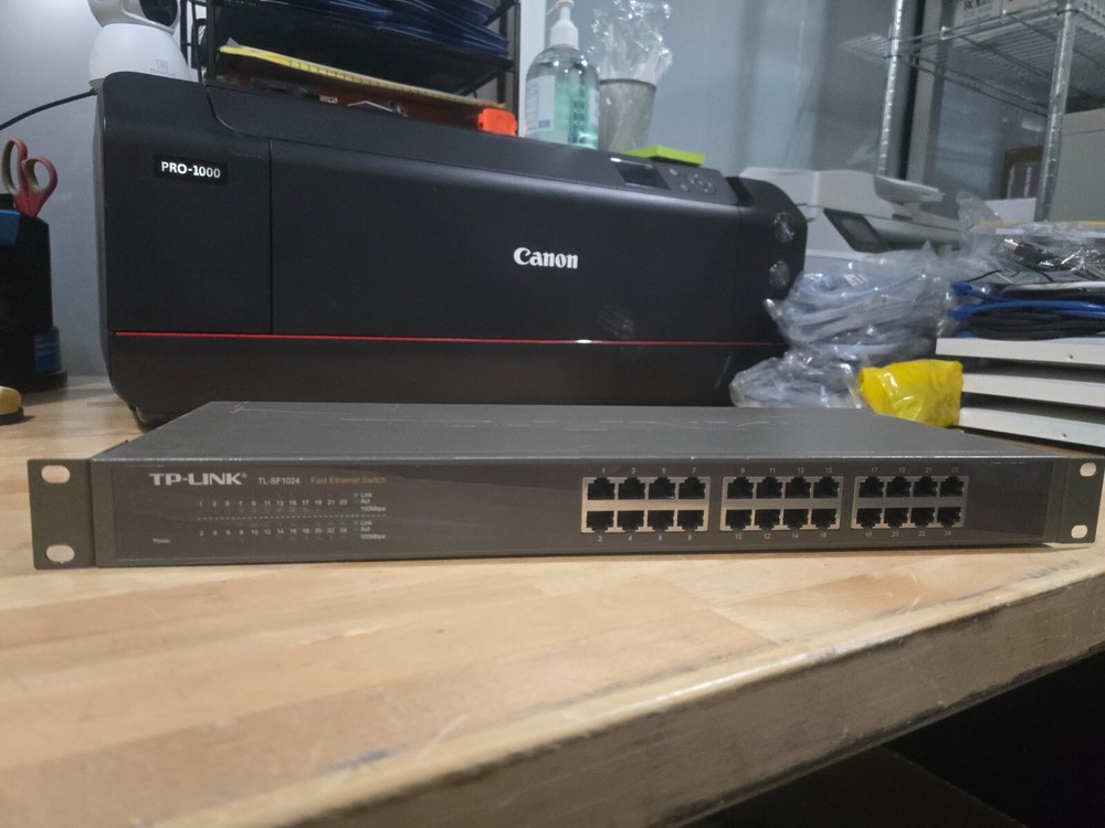 TP-LINK Technologies TP-Link (TL-SF1024) 24-Ports External Switch