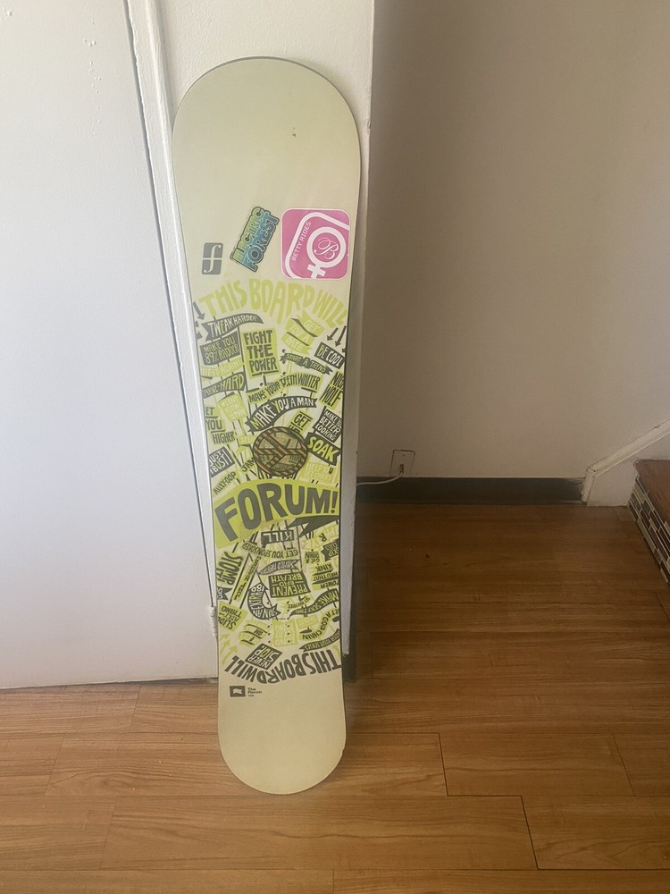 Forum Recon Snowboard 149cm - Used,