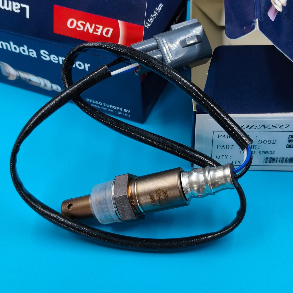 Denso 234-9052 Air Fuel Ratio Sensor