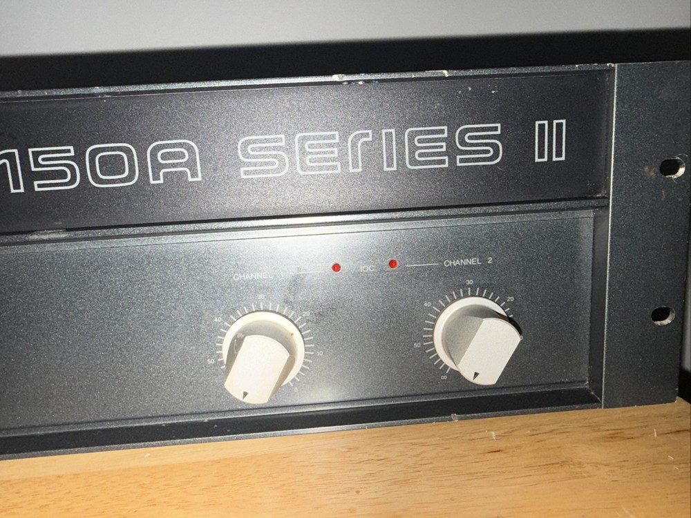 Crown D-150A Series II Stereo Amplifier Tested