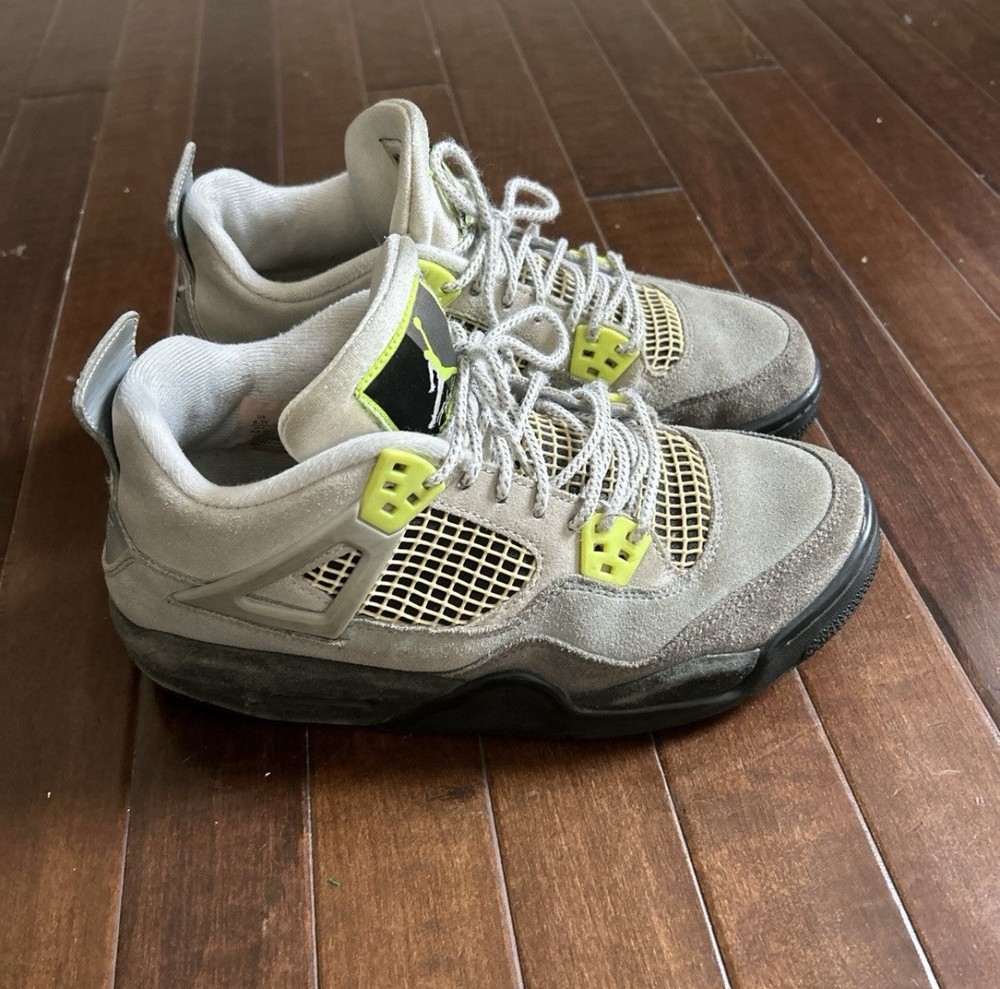 Jordan 4 Neon GS