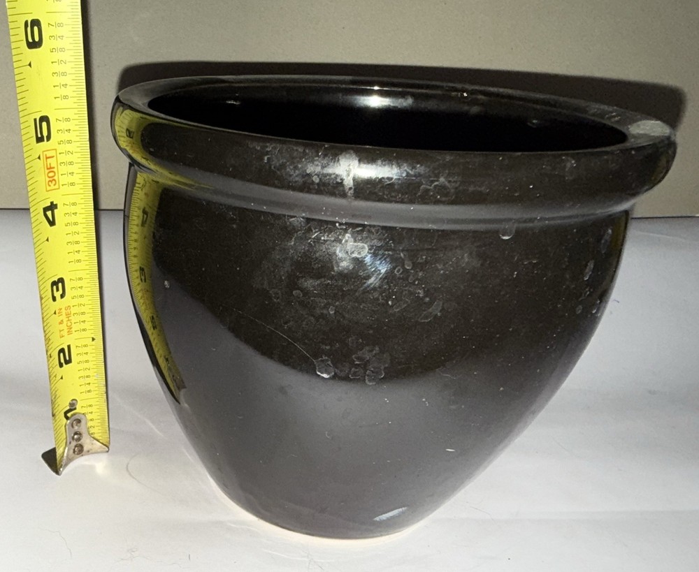 black flower pot pottery vintage