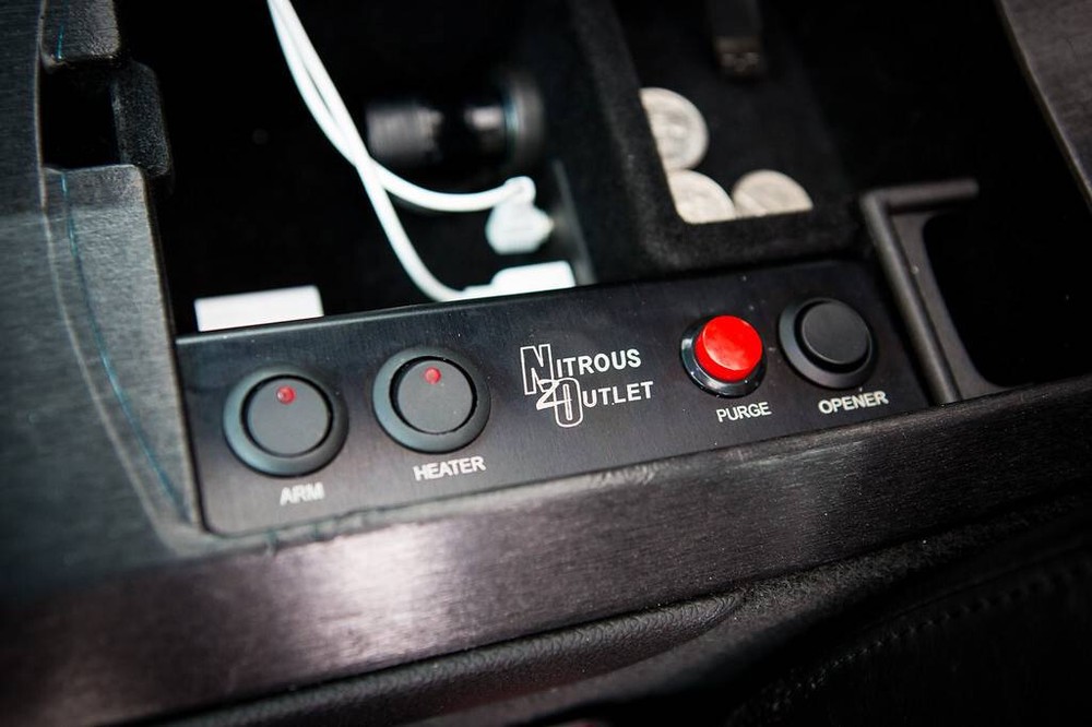 00-11032 Nitrous Outlet GM 2009-2014 Cadillac CTS-V Switch Panel