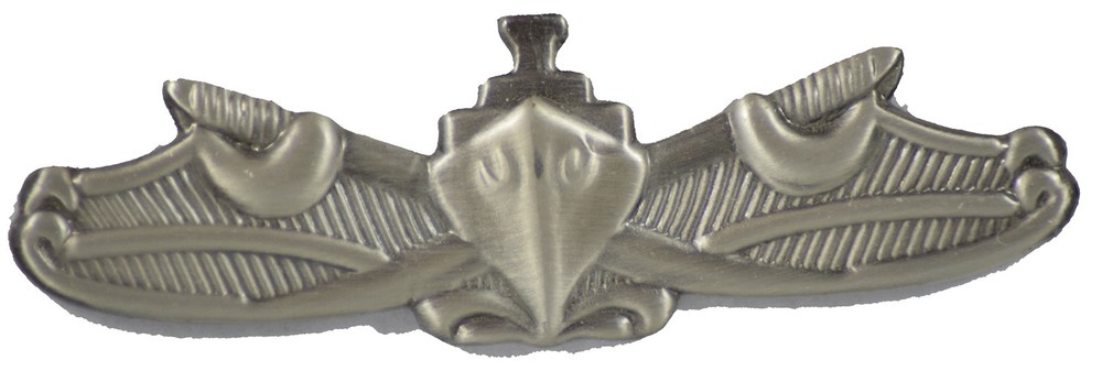 SURFACE WARFARE HAT PIN