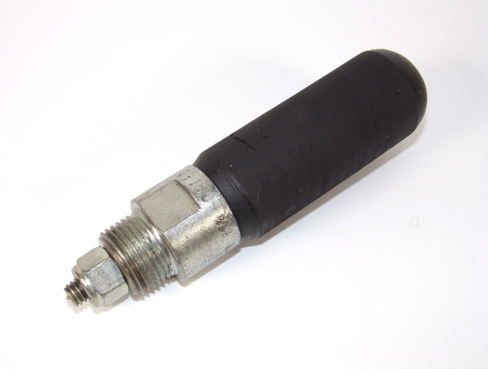 Mueller 1-1/4" 89130 Solid Rubber Stopper