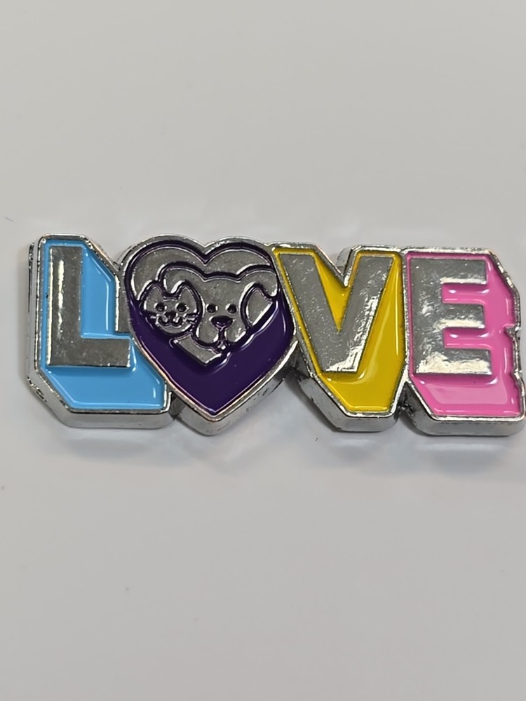 Love Your Pets Cat & Dog Lapel Pin