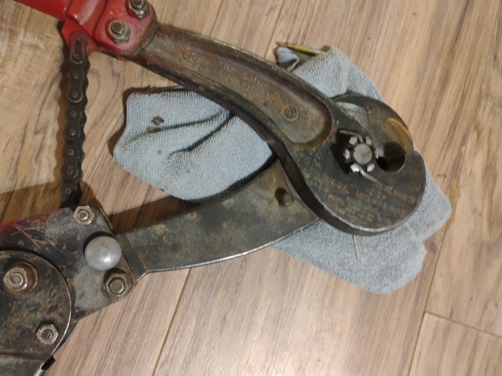 Chain Assisted Cable Cutters