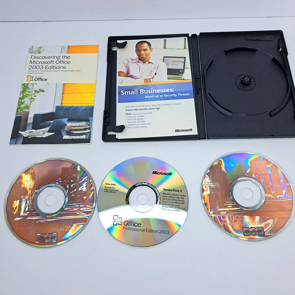 Microsoft Office Professional Edition 2003 CD Plus Booklet & Key