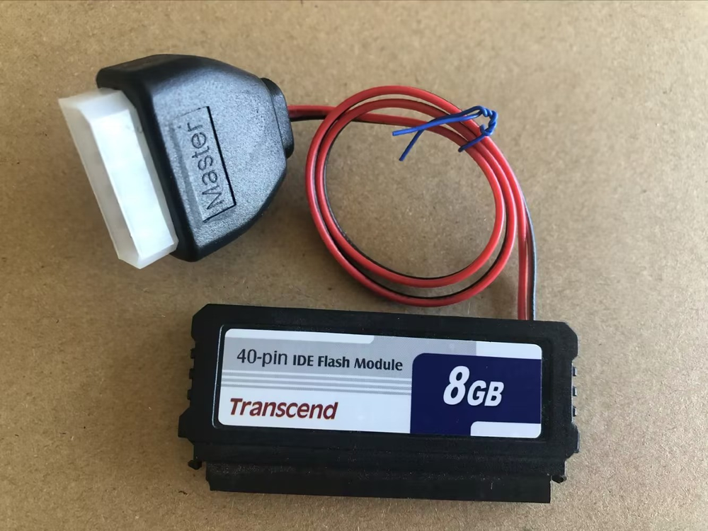 1PCS TRANSCEND 40PIN 8GB 40-PIN IDE FLASH MODULE