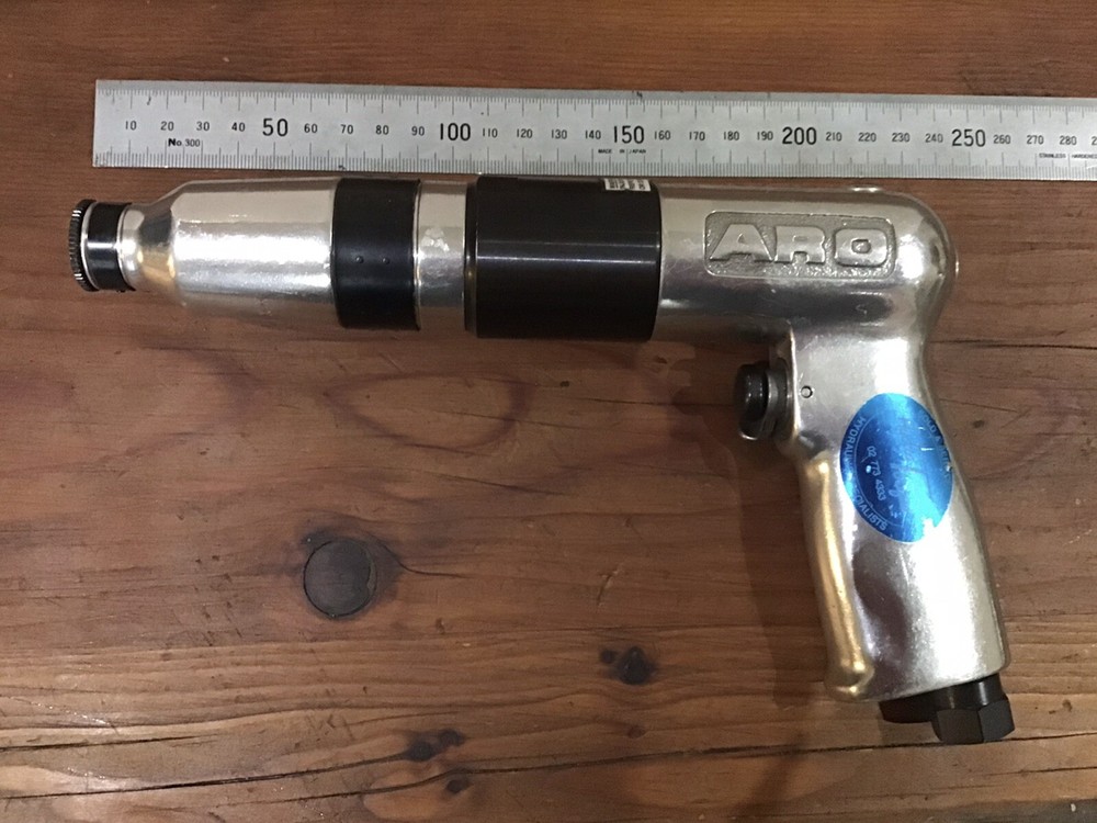 ARO Pneumatic / Air Push To Start Screwdriver