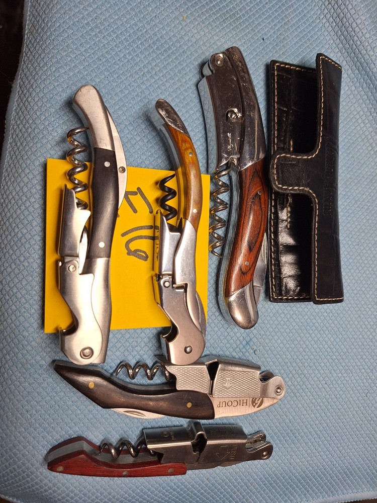 5 WOOD CORKSCREWS    LOC E16
