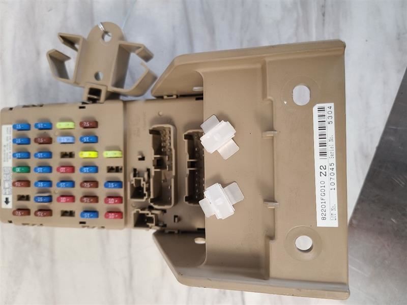 Fuse Box Cabin Fits 2011 Forester 576835