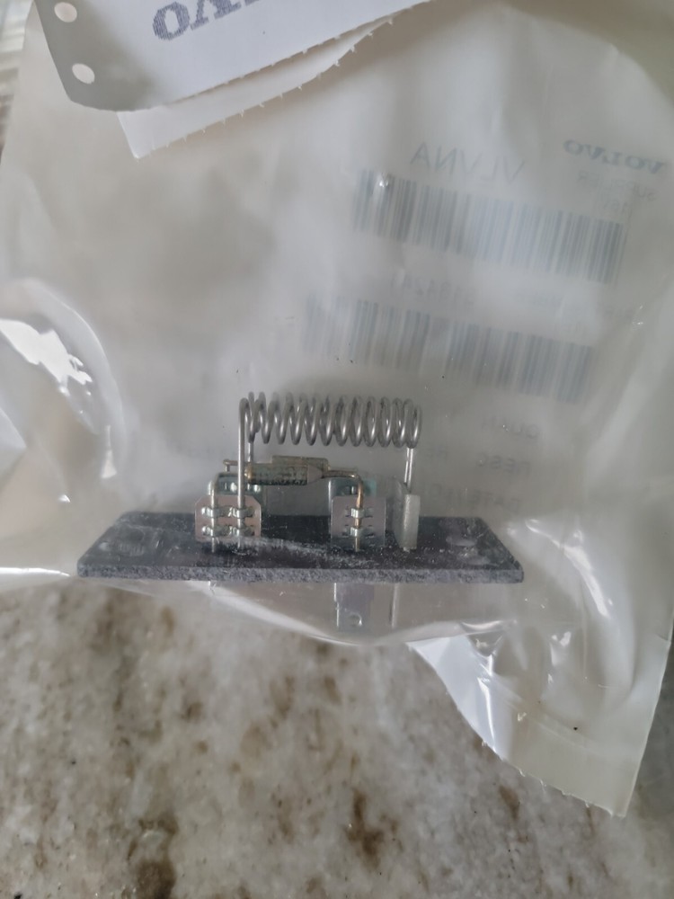 Volvo Blower RESISTOR 3134241
