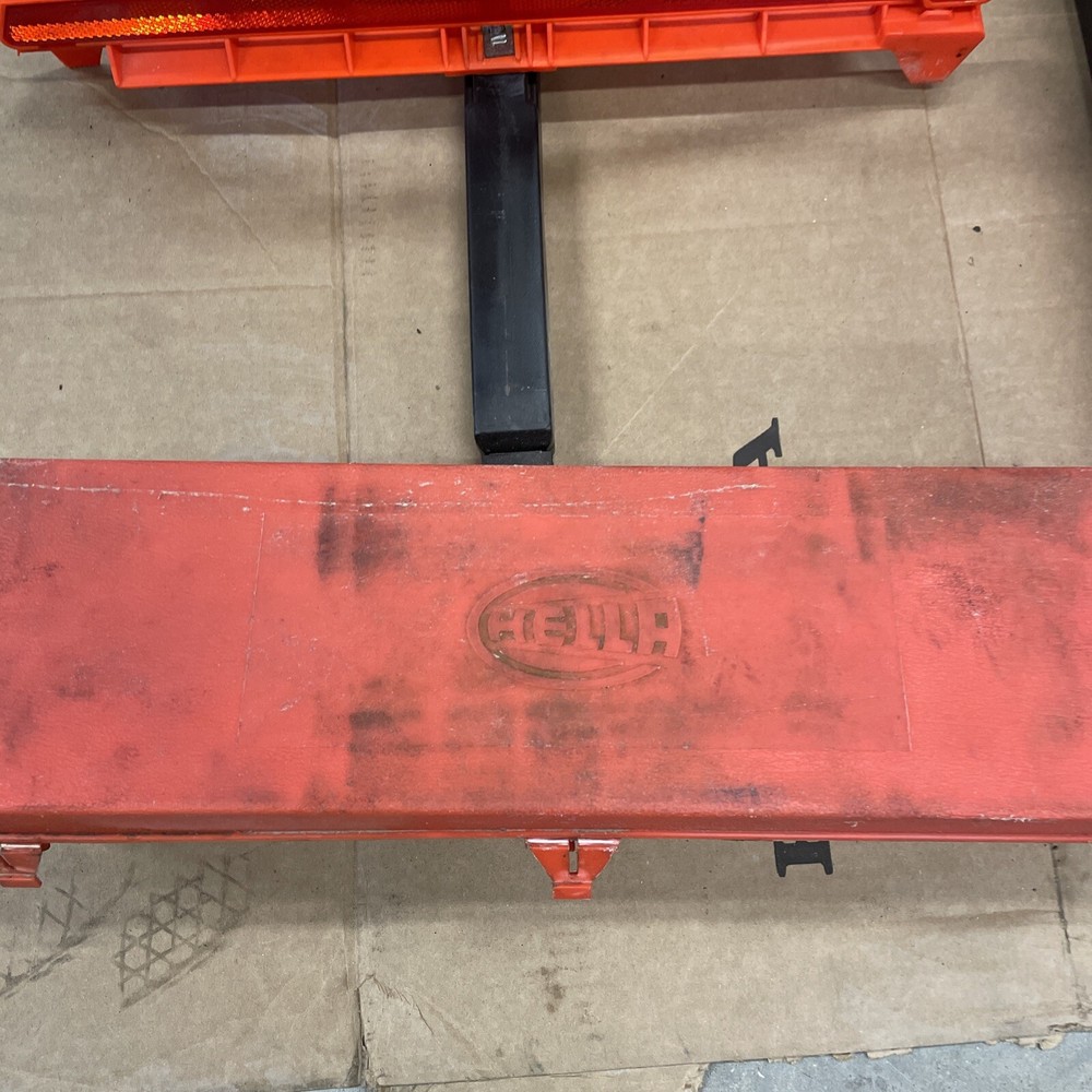 Hella Emergency Triangle use Safety