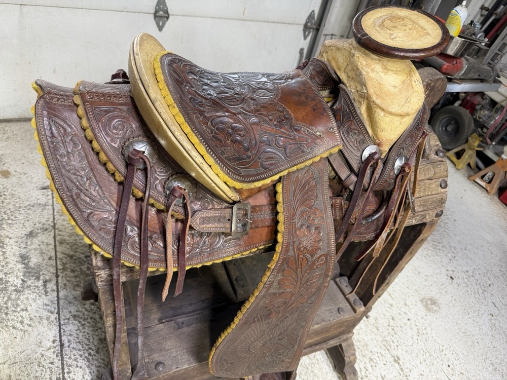 Vintage Collectible Saddle