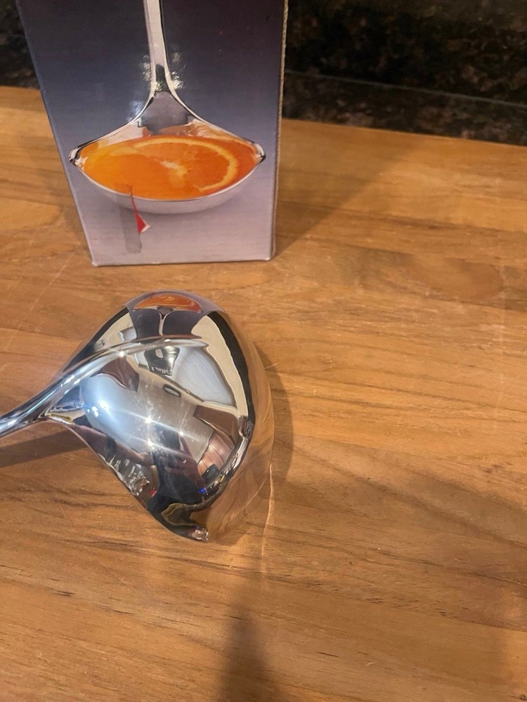 13" Beautiful Leonard Silverplated Colonial Style Ladle