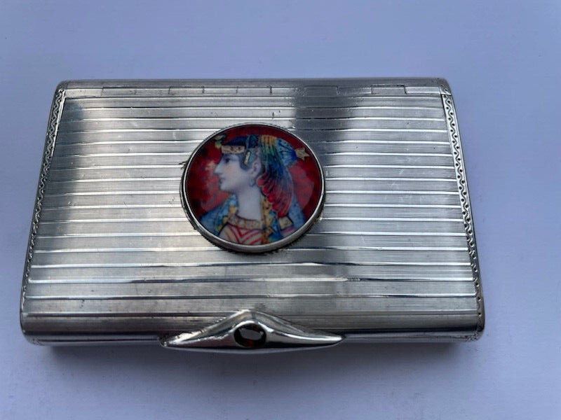 Silver case Selfidges & co 1919 no. 31