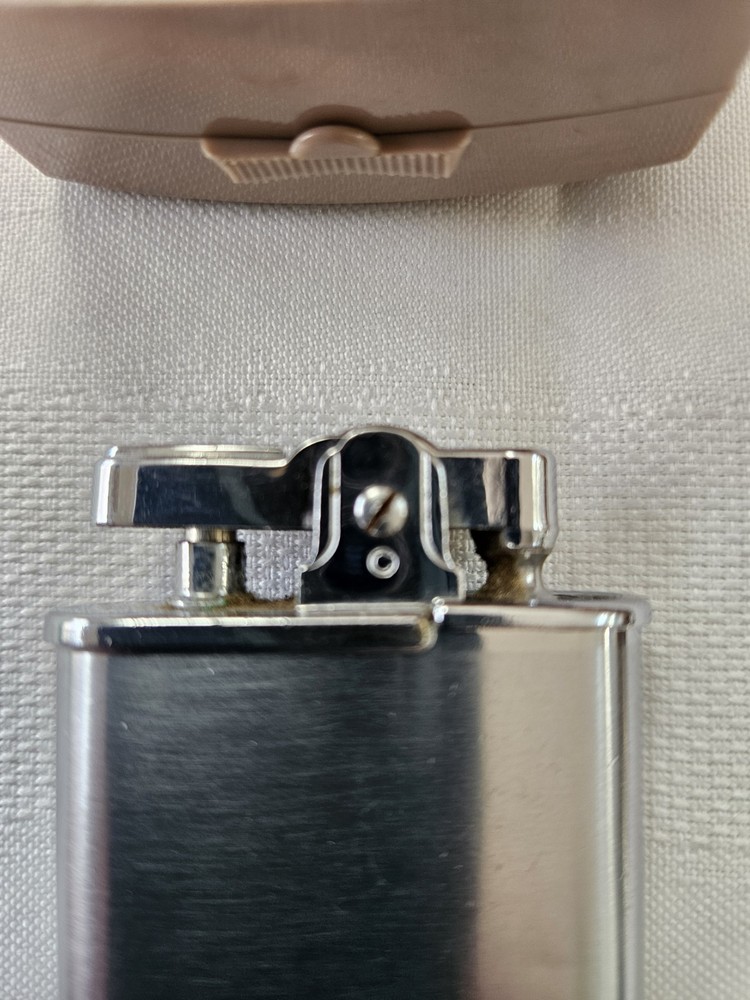 Vintage Ronson Whirlwind Lighter