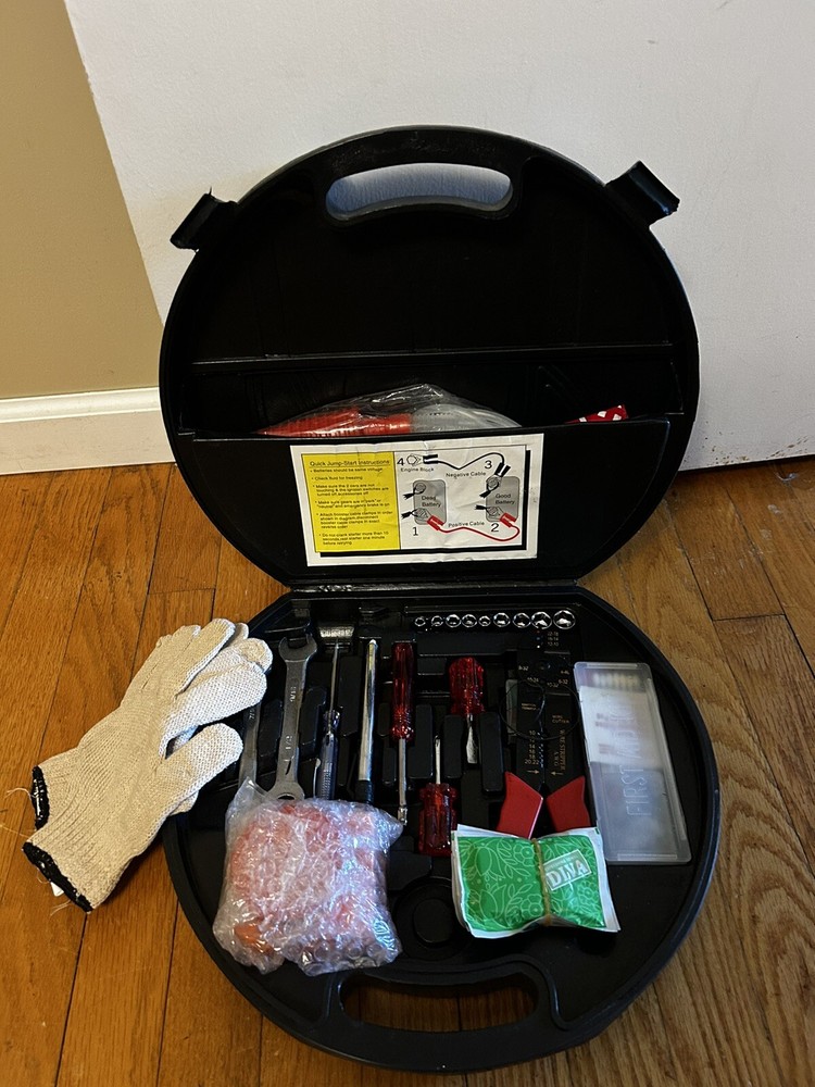 Emergency Tool Kit For Cars
