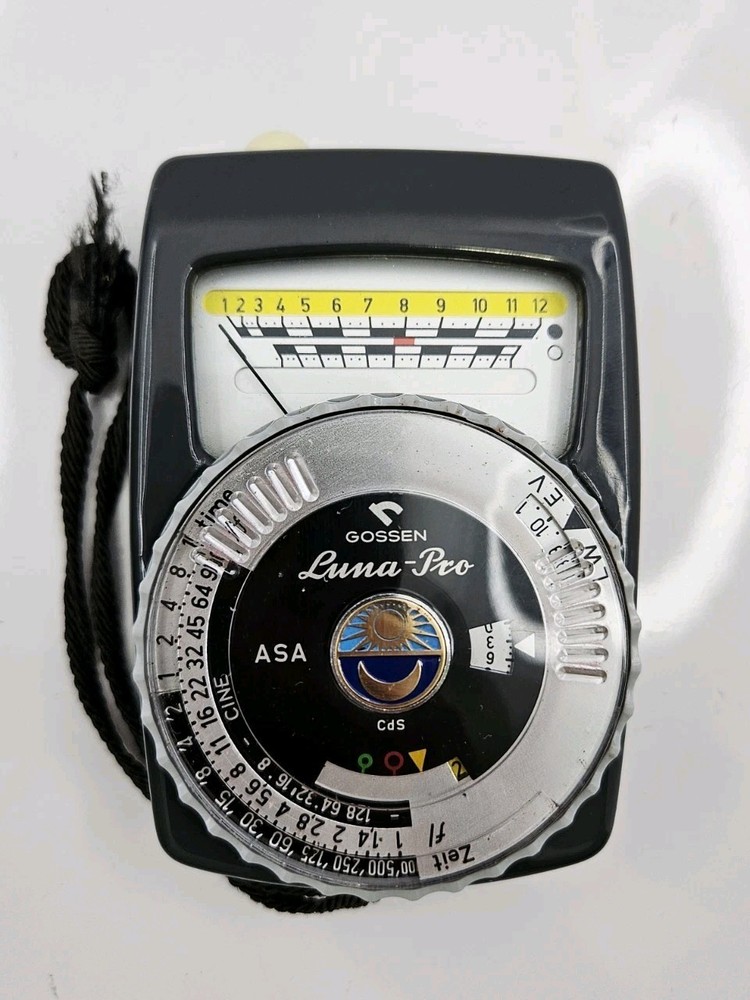 Gossen Luna-Pro Light Meter with Case