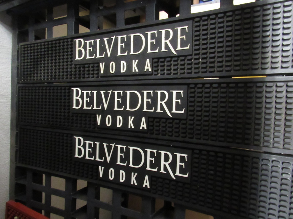 BELVEDERE VODKA BLACK RUBBER BAR DRIP MAT