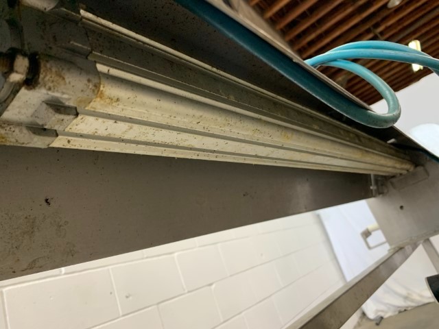 Pneumatic Ham Netting Machine