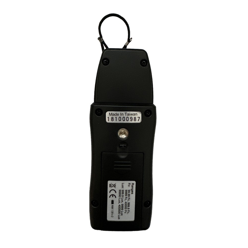 Extech LT40 LED Light Meter With Carrying Case High Accuracy Device