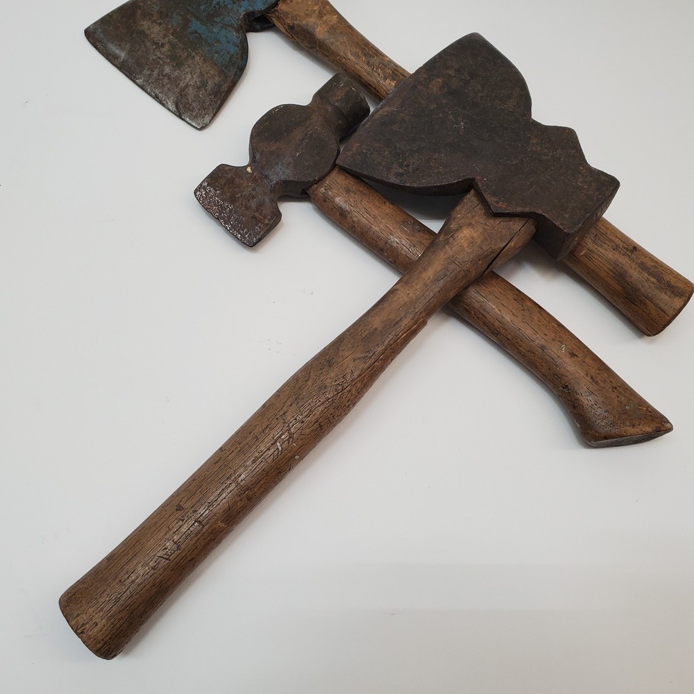 3x VTG Carpentry Tools Broad Hatchet Hewing Axe +Axe/Hammer +ATCO Axe