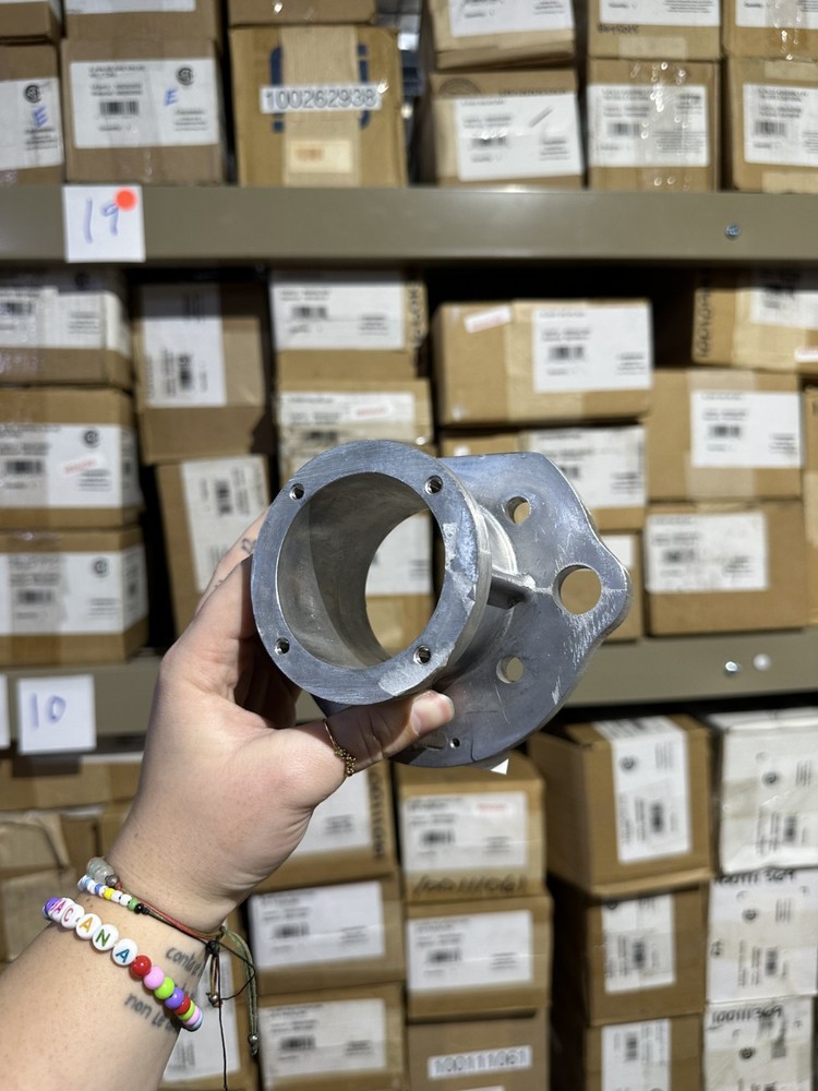 100077270 | 320718-000 | A.O. Smith Blower Adapter