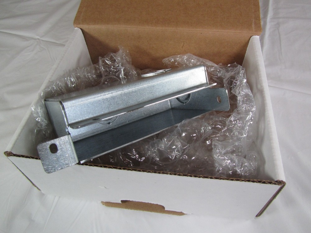 Shure A910-JB Junction box adapter for Ceiling Array Microphone.