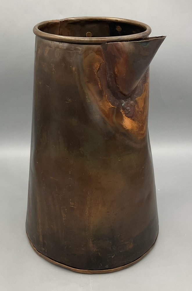 READ Vtg Primitive Hammered Copper Wrought Iron Handle Pitcher 10" LEAK READ