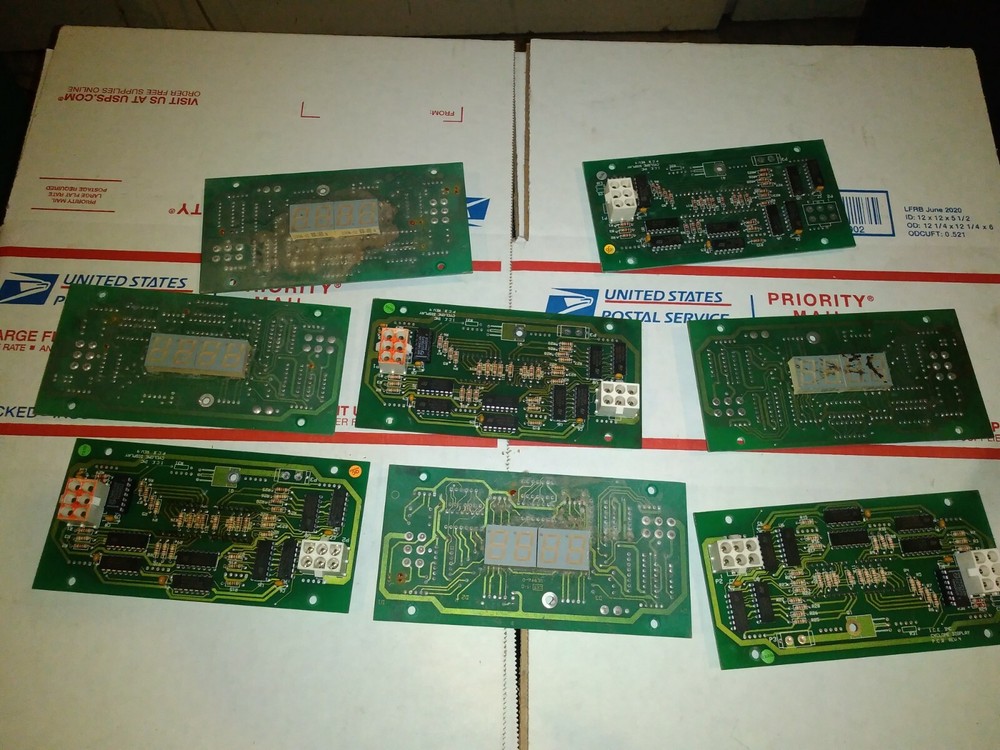 wheel of fortune arcade redemption control panel pcbs lot #918